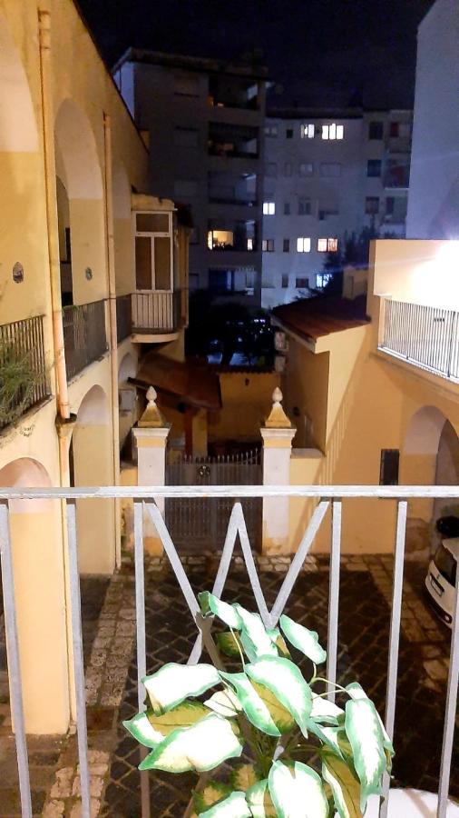 B&B Renella Caserta Eksteriør bilde