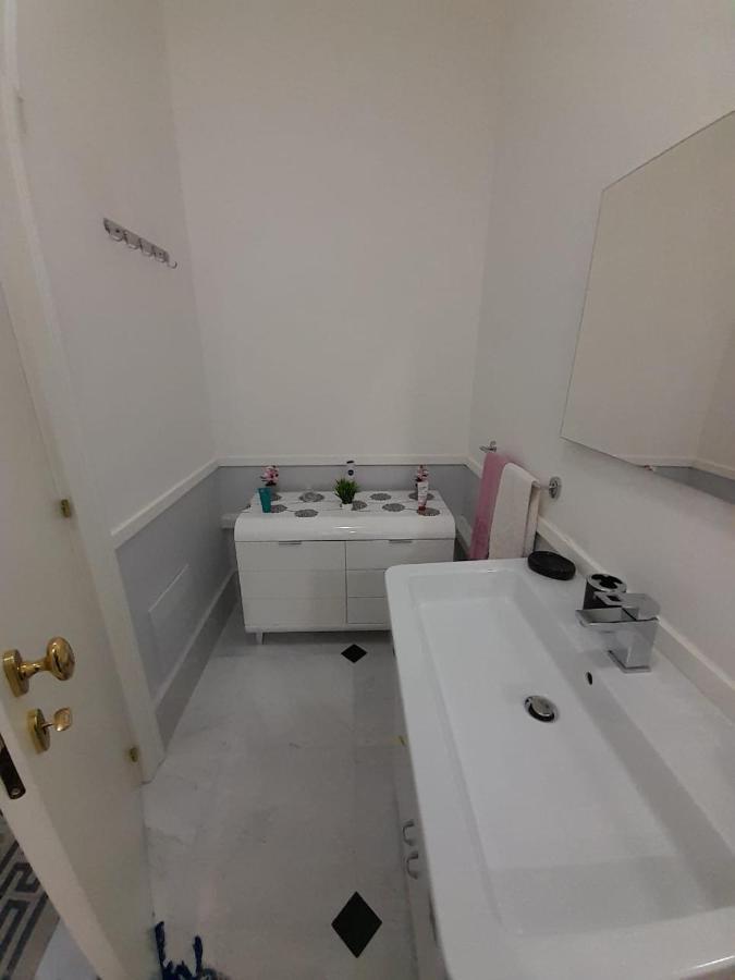 B&B Renella Caserta Eksteriør bilde