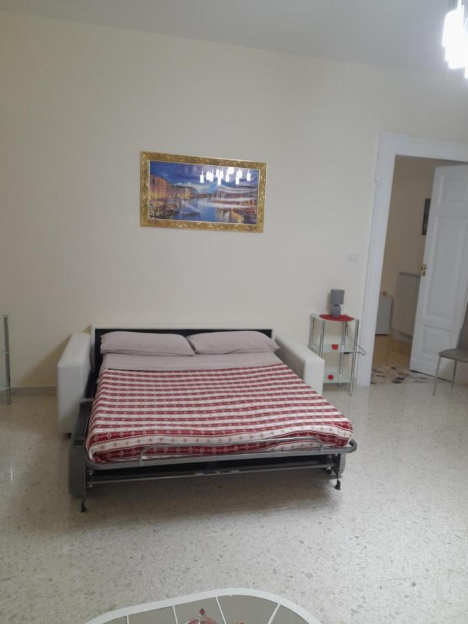 B&B Renella Caserta Eksteriør bilde